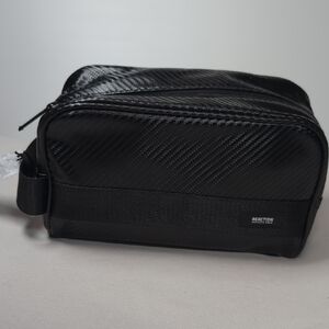 Reaction Kenneth Cole Black Toiletry Bag Sleek Durable Design